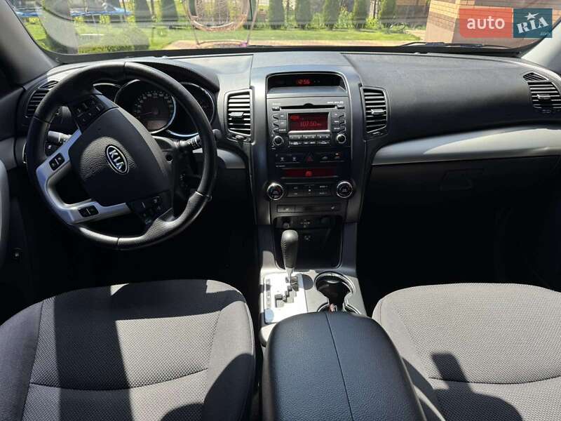 Позашляховик / Кросовер Kia Sorento 2012 в Вінниці