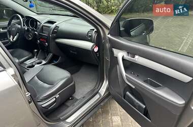 Внедорожник / Кроссовер Kia Sorento 2010 в 