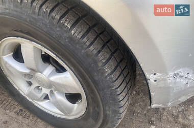 Внедорожник / Кроссовер Kia Sorento 2007 в 