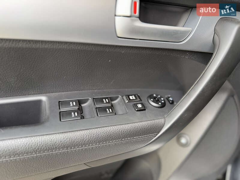 Позашляховик / Кросовер Kia Sorento 2014 в Чернігові
