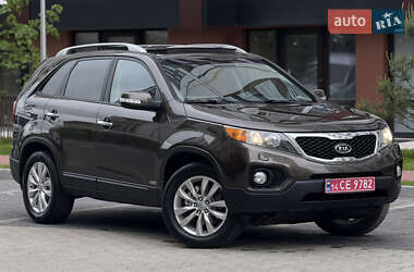 Позашляховик / Кросовер Kia Sorento 2010 в 