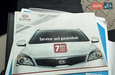 Позашляховик / Кросовер Kia Sorento 2010 в 