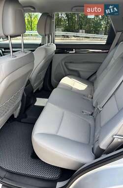 Внедорожник / Кроссовер Kia Sorento 2010 в 