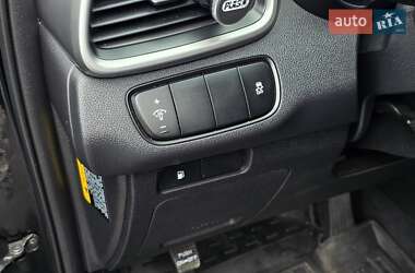 Внедорожник / Кроссовер Kia Sorento 2015 в 