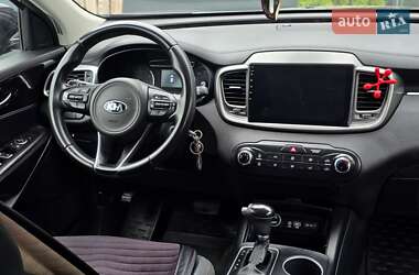 Внедорожник / Кроссовер Kia Sorento 2015 в 