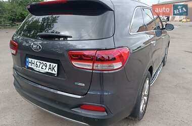 Позашляховик / Кросовер Kia Sorento 2015 в 