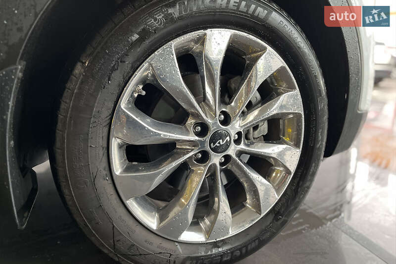 Позашляховик / Кросовер Kia Sorento 2018 в Шептицькому