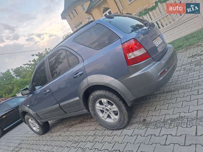 Внедорожник / Кроссовер Kia Sorento 2004 в Черновцах