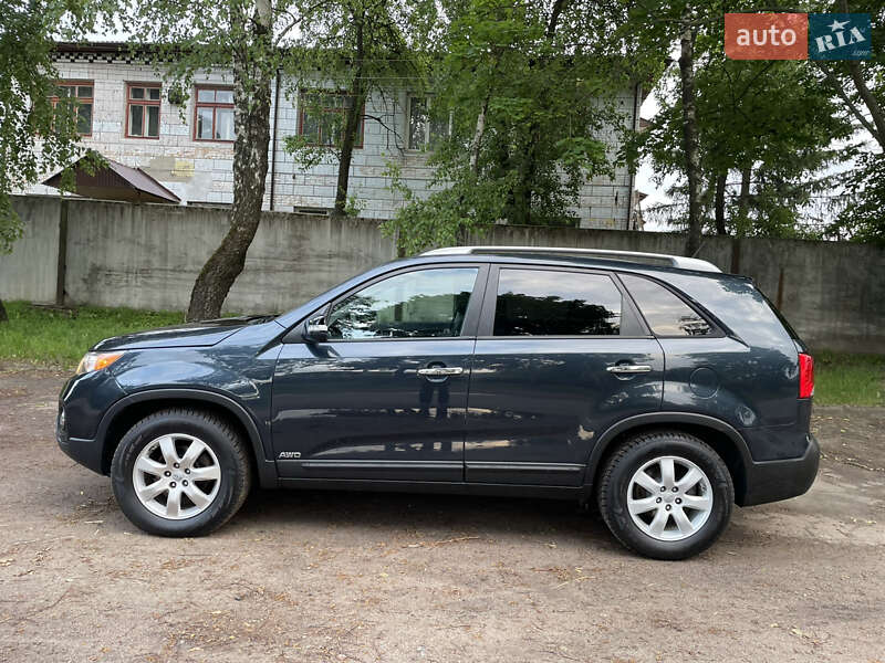 Внедорожник / Кроссовер Kia Sorento 2012 в Конотопе