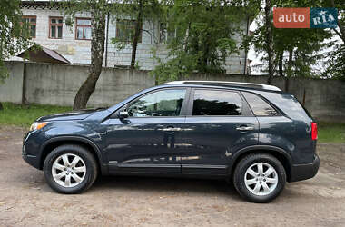Внедорожник / Кроссовер Kia Sorento 2012 в 