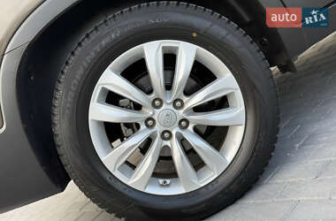 Позашляховик / Кросовер Kia Sorento 2010 в 