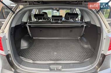 Позашляховик / Кросовер Kia Sorento 2010 в 