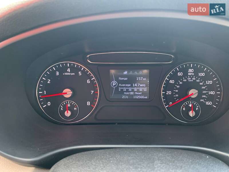 Позашляховик / Кросовер Kia Sorento 2015 в Києві