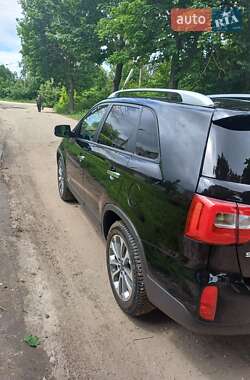Позашляховик / Кросовер Kia Sorento 2014 в 