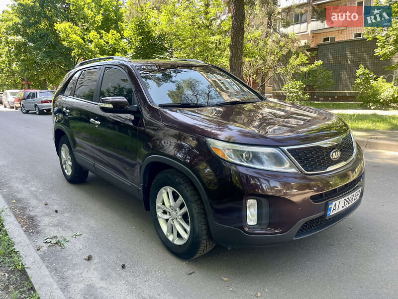 Внедорожник / Кроссовер Kia Sorento 2013 в 