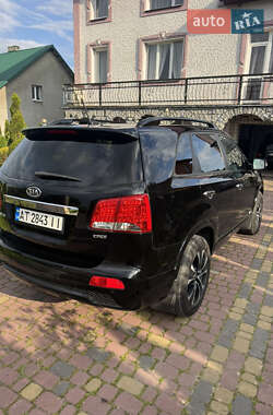 Внедорожник / Кроссовер Kia Sorento 2012 в 