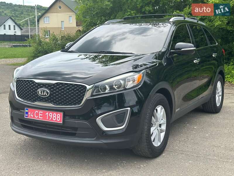 Позашляховик / Кросовер Kia Sorento 2016 в Самборі