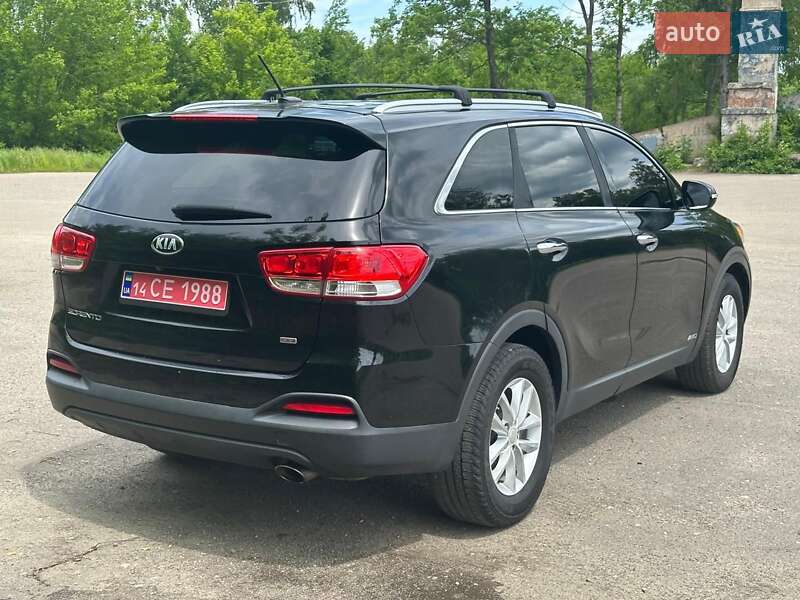 Позашляховик / Кросовер Kia Sorento 2016 в Самборі