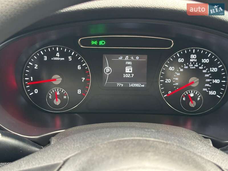 Позашляховик / Кросовер Kia Sorento 2016 в Самборі