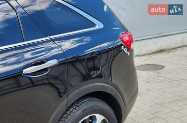 Внедорожник / Кроссовер Kia Sorento 2017 в 