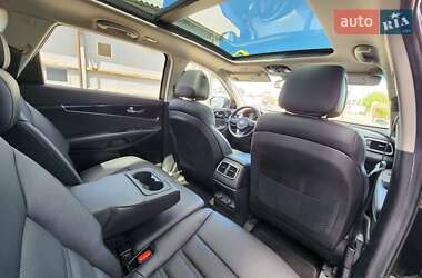 Внедорожник / Кроссовер Kia Sorento 2017 в 