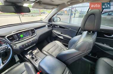 Внедорожник / Кроссовер Kia Sorento 2017 в 