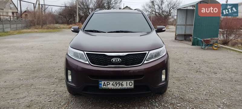 Позашляховик / Кросовер Kia Sorento 2014 в 