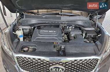 Внедорожник / Кроссовер Kia Sorento 2016 в 
