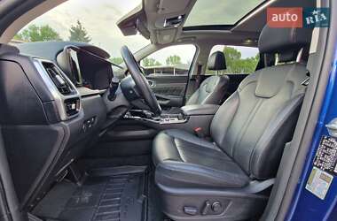 Внедорожник / Кроссовер Kia Sorento 2021 в 