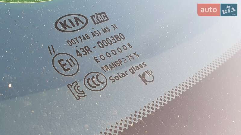 Позашляховик / Кросовер Kia Sorento 2015 в Чернівцях