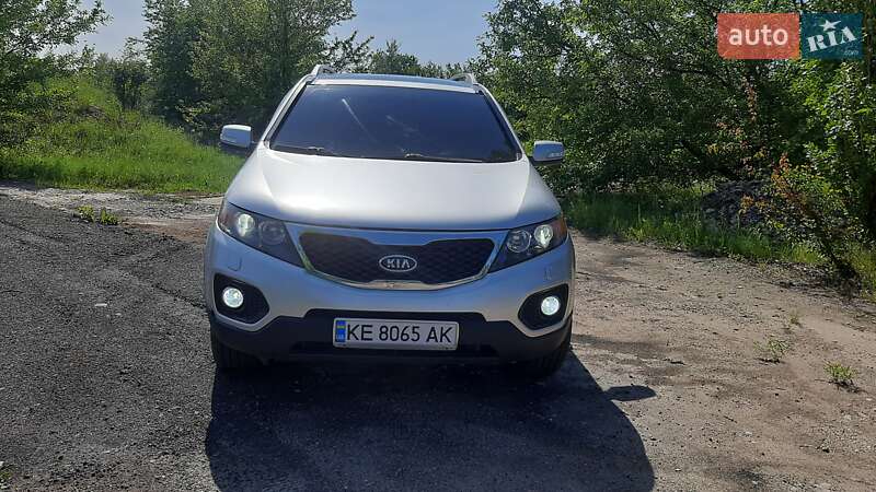 Внедорожник / Кроссовер Kia Sorento 2012 в Александровке