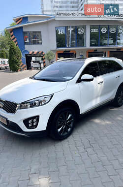 Внедорожник / Кроссовер Kia Sorento 2016 в Одессе