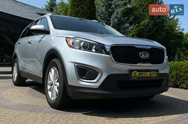 Позашляховик / Кросовер Kia Sorento 2016 в Львові