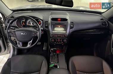 Внедорожник / Кроссовер Kia Sorento 2014 в 