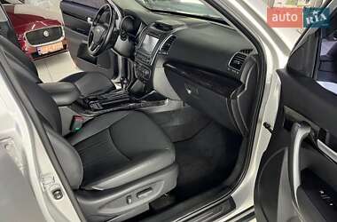 Внедорожник / Кроссовер Kia Sorento 2014 в 
