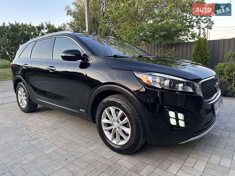 Позашляховик / Кросовер Kia Sorento 2017 в Києві