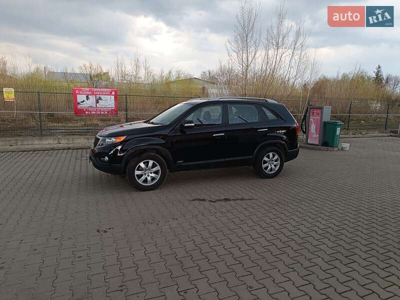 Позашляховик / Кросовер Kia Sorento 2010 в Коломиї