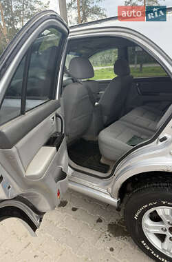 Внедорожник / Кроссовер Kia Sorento 2006 в 