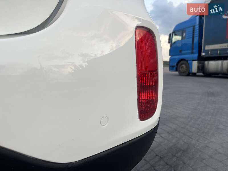 Позашляховик / Кросовер Kia Sorento 2013 в Бродах