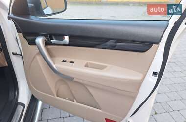 Внедорожник / Кроссовер Kia Sorento 2011 в 