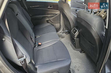 Внедорожник / Кроссовер Kia Sorento 2015 в 