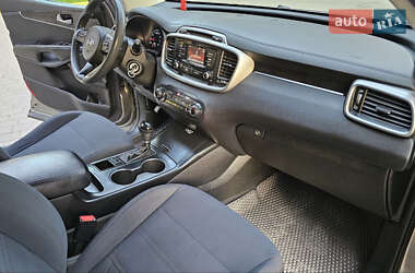 Внедорожник / Кроссовер Kia Sorento 2015 в 