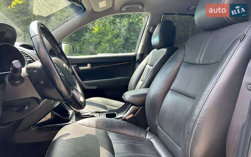 Внедорожник / Кроссовер Kia Sorento 2014 в Черновцах