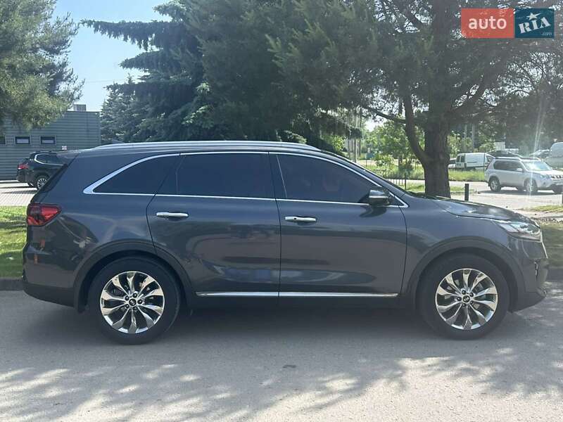 Внедорожник / Кроссовер Kia Sorento 2019 в Ивано-Франковске