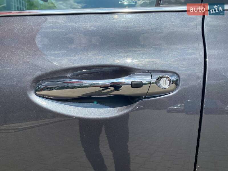 Позашляховик / Кросовер Kia Sorento 2015 в Одесі