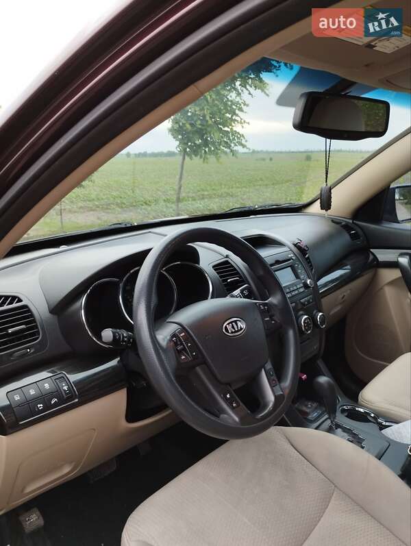 Позашляховик / Кросовер Kia Sorento 2010 в Липовці