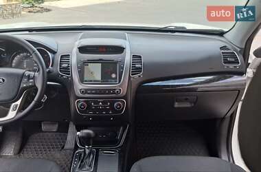 Внедорожник / Кроссовер Kia Sorento 2014 в 