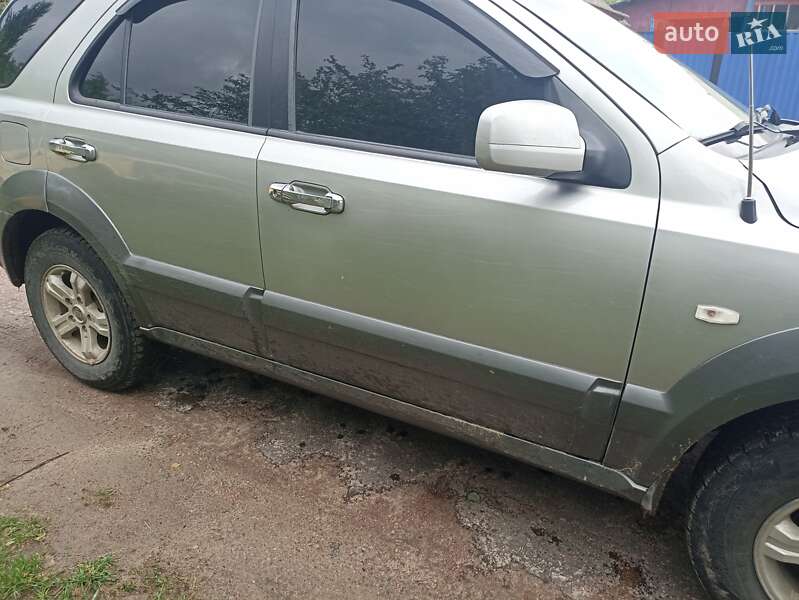 Внедорожник / Кроссовер Kia Sorento 2003 в Овруче фото 5 Внедорожник / Кроссовер Kia Sorento 2003 в Овруче