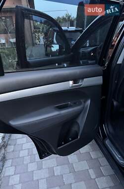 Внедорожник / Кроссовер Kia Sorento 2012 в 