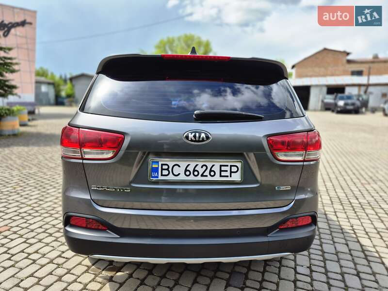 Позашляховик / Кросовер Kia Sorento 2015 в Шептицькому